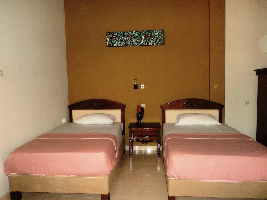 Hotel Sentral Pabean Buleleng Pokój zdjęcie