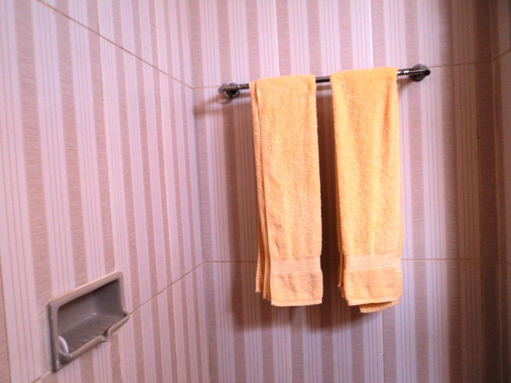 Hotel Sentral Pabean Buleleng Pokój zdjęcie